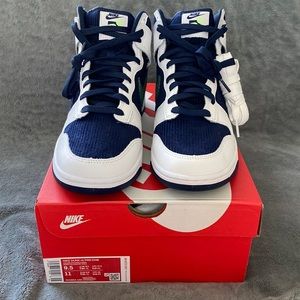 Nike Dunk High PRM EMB sz 9.5